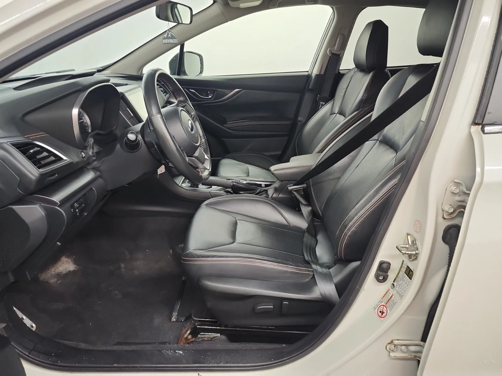 Subaru Crosstrek LIMITED, снимка 10 - Автомобили и джипове - 54997909