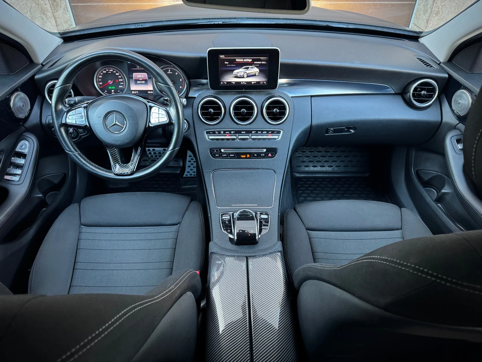Mercedes-Benz C 200 7-G DYNAMIC SELECT FULL LED HIGH PERFORMANCE AMG , снимка 9 - Автомобили и джипове - 55038982