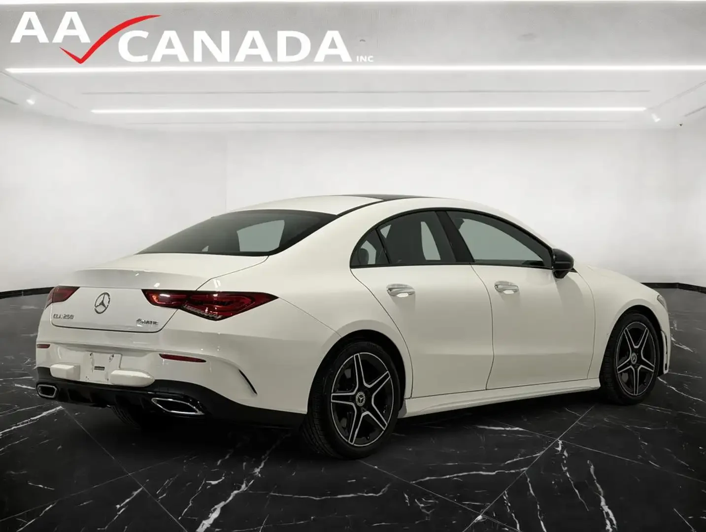 Mercedes-Benz CLA 250 4MATIC* AMG* ПОДГРЕВ, снимка 4 - Автомобили и джипове - 55314562