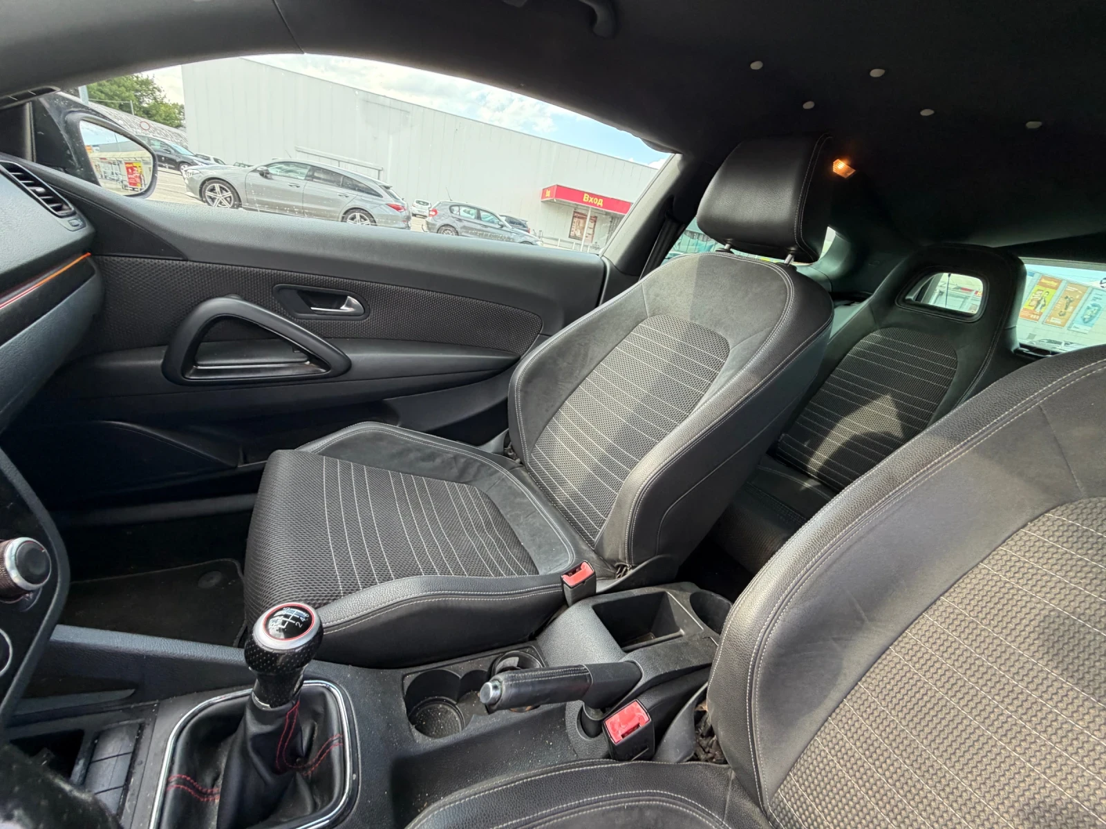 VW Scirocco 200кс* Всичко* ПЛАТЕНО* , снимка 10 - Автомобили и джипове - 55448996