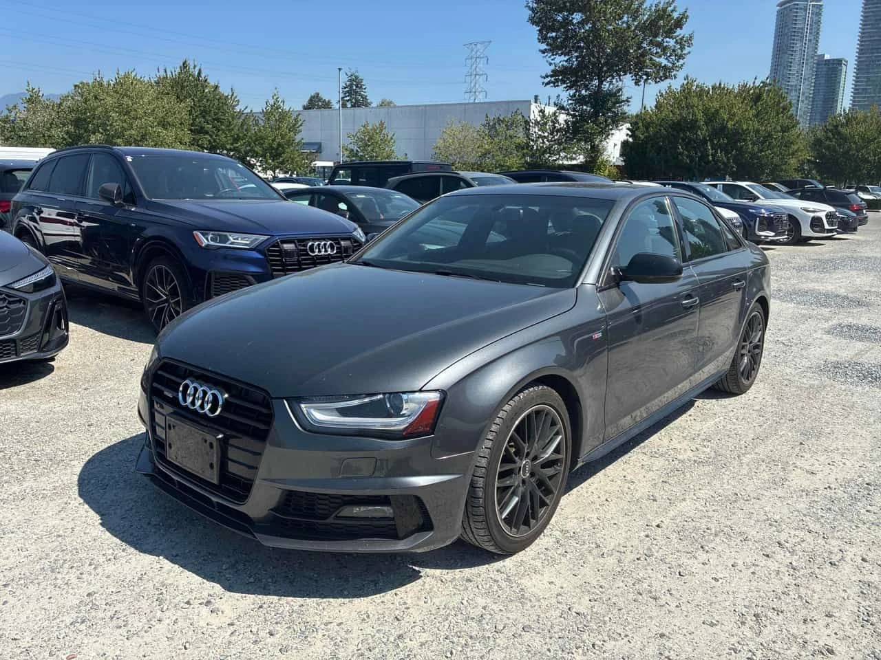 Audi A4 * Progressiv plus * CARFAX * БЕЗ ПЪРВОНАЧАЛНА ВНОС