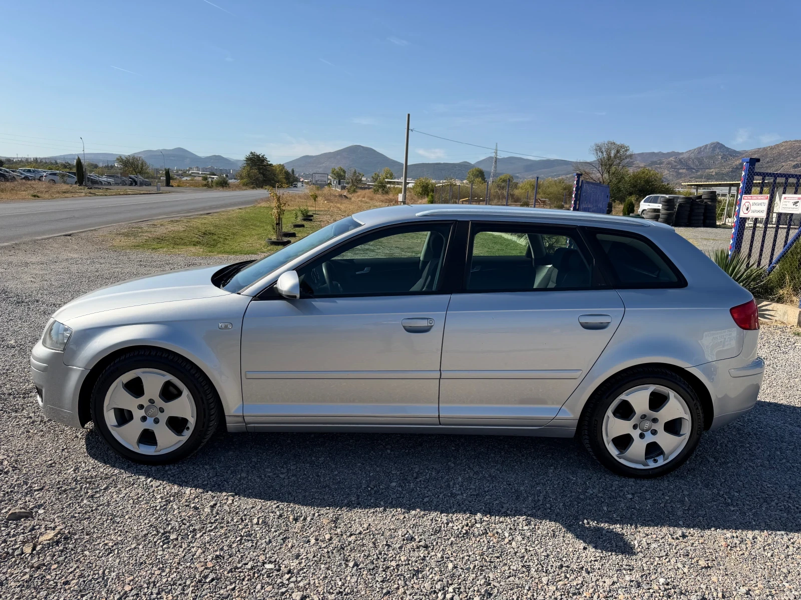 Audi A3 2, 0/КАТО НОВА, снимка 7 - Автомобили и джипове - 56361255