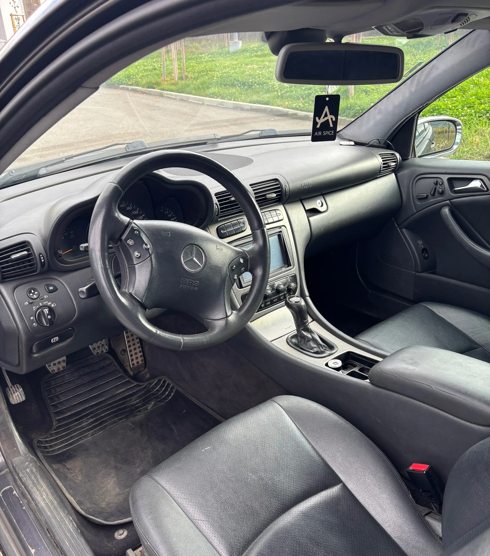 Mercedes-Benz 220, снимка 6 - Автомобили и джипове - 56617008