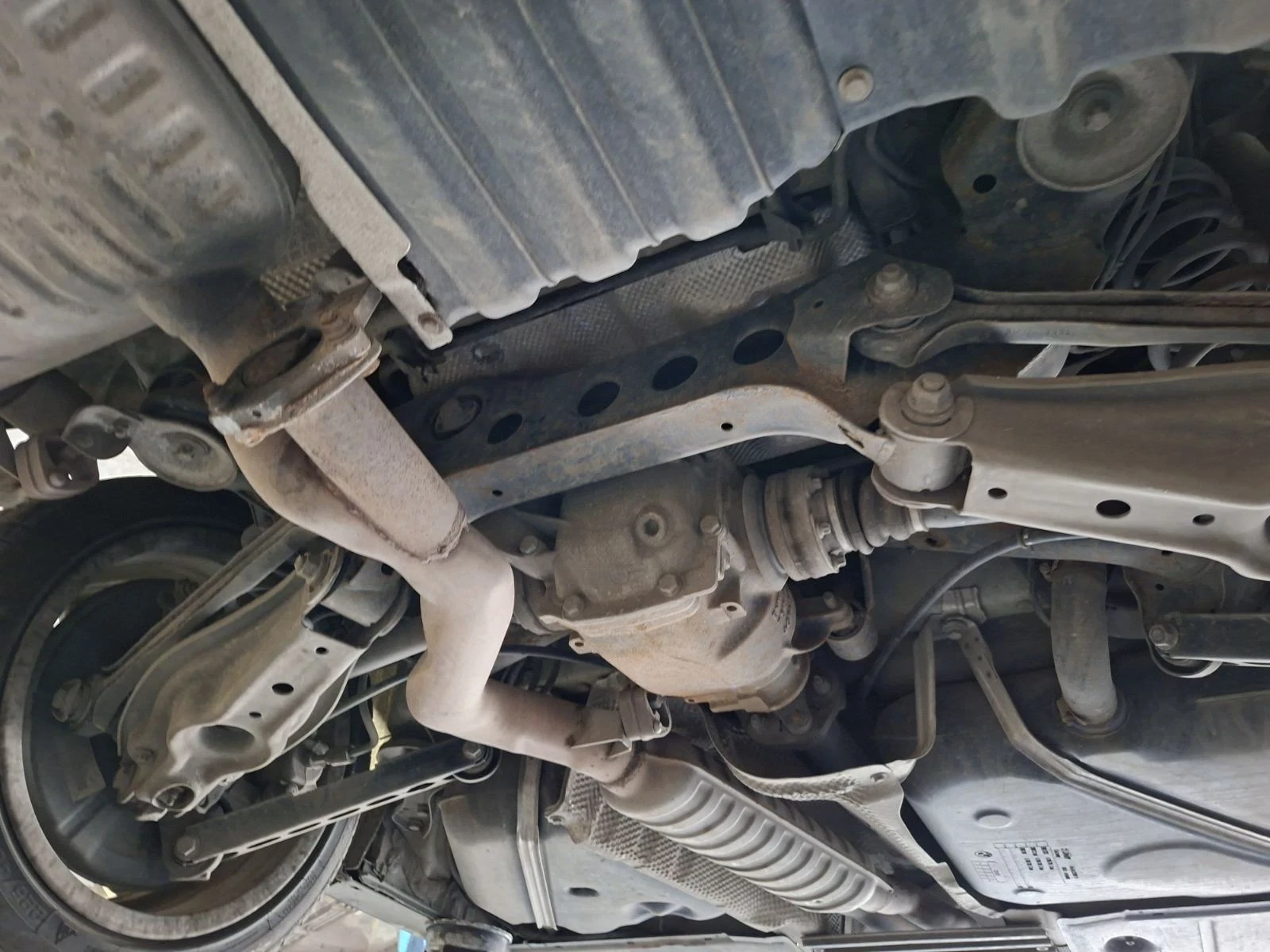 BMW 330 I, снимка 5 - Автомобили и джипове - 56653792