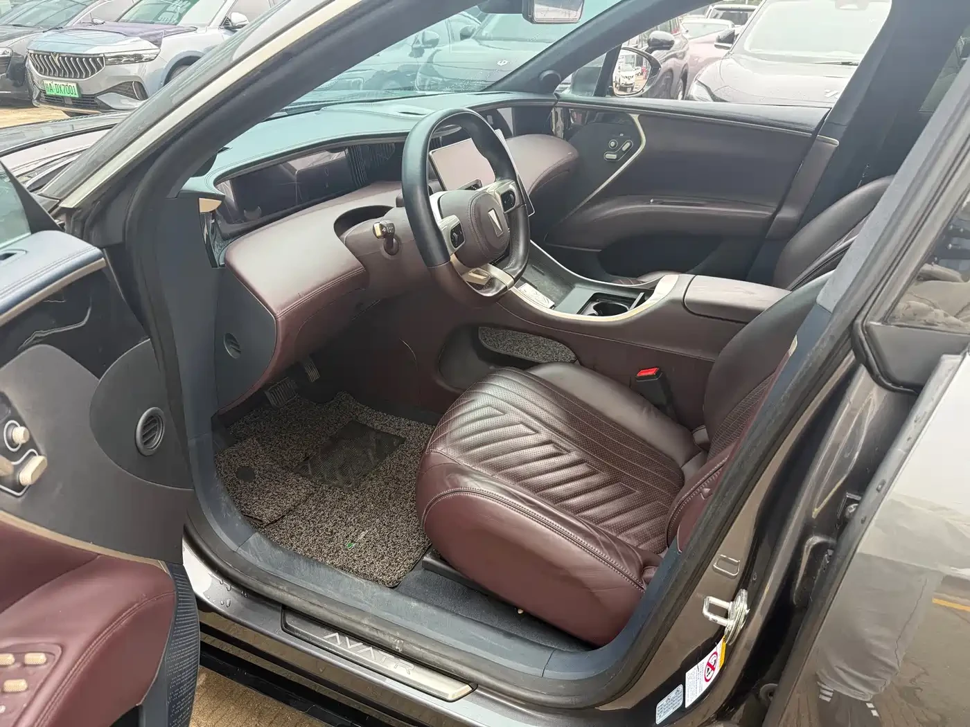 Avatr 11 Harmony Edition Smart Upgrade 116  RWD Version, снимка 7 - Автомобили и джипове - 56702594
