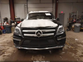 Mercedes-Benz GL 550 4MATIC* ДИСТРОНИК* 360КАМЕРА* H&K SOUND* ПАНОРАМА* - 13800 € / 26990.45 лв. - 66751033 2
