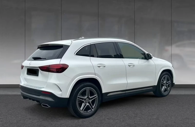 Mercedes-Benz GLA 220 D 4M AMG , снимка 4 - Автомобили и джипове - 28436105