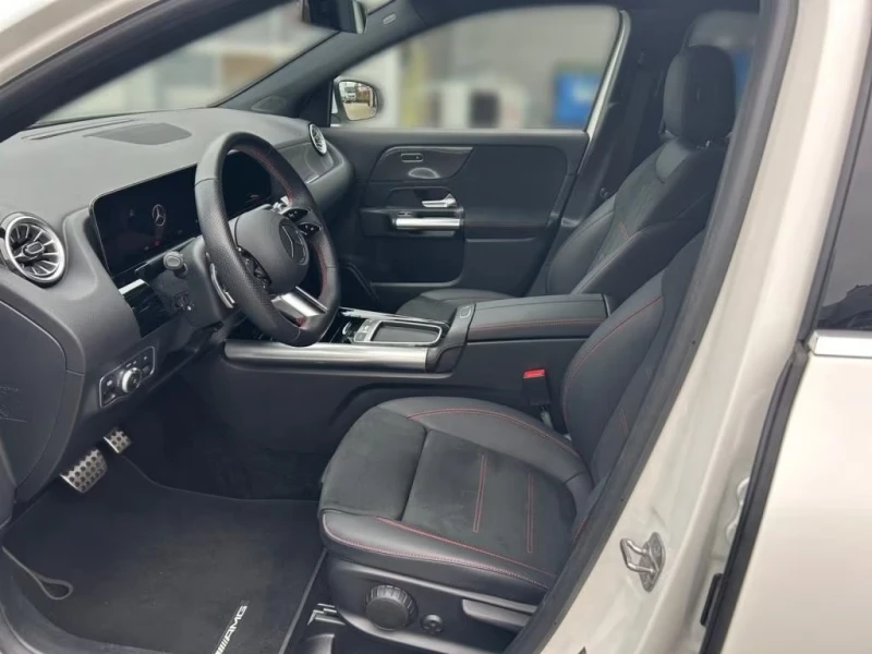 Mercedes-Benz GLA 220 D 4M AMG , снимка 6 - Автомобили и джипове - 28436105