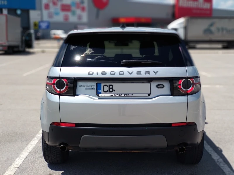 Land Rover Discovery Sport, снимка 6 - Автомобили и джипове - 46883957