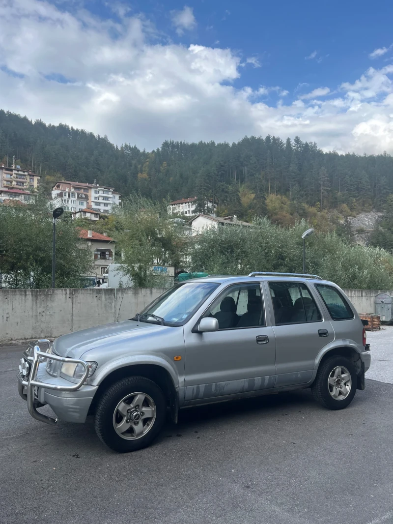 Kia Sportage 2.0, снимка 3 - Автомобили и джипове - 47403212