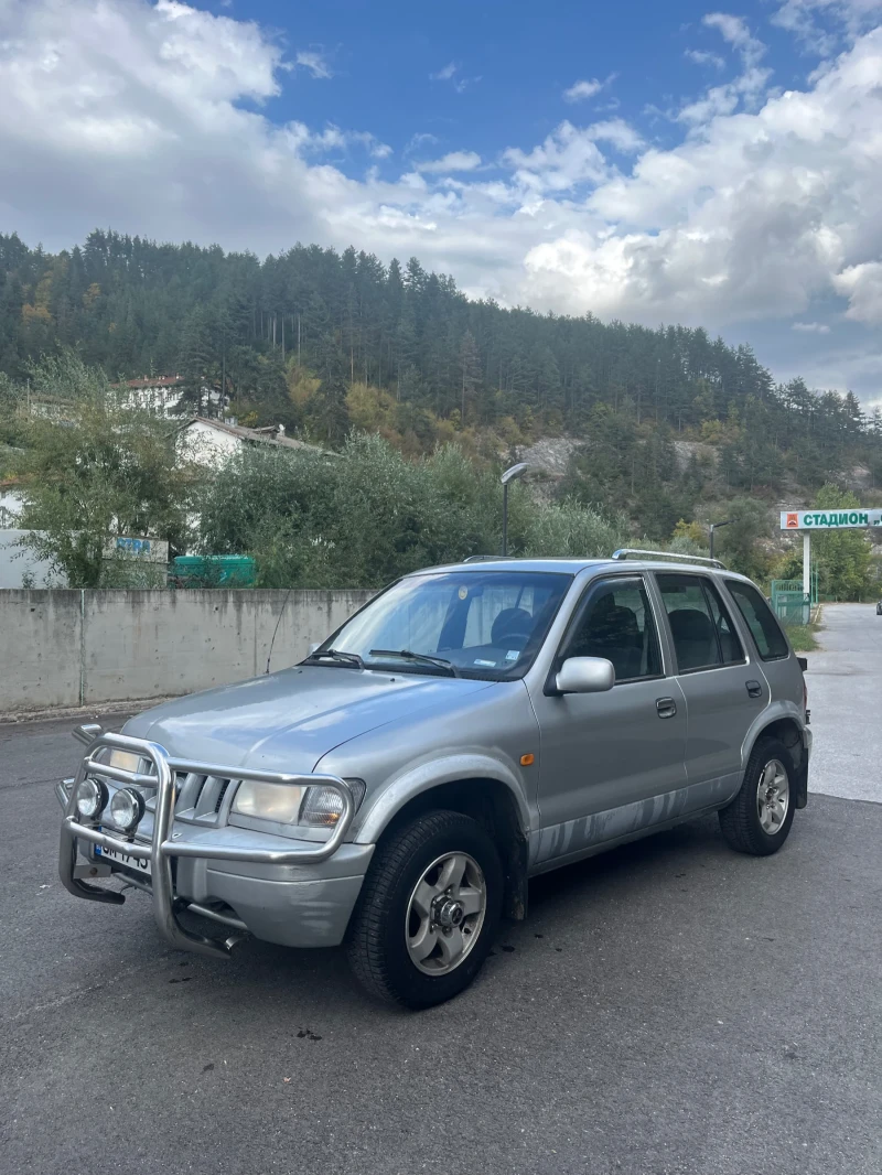 Kia Sportage 2.0, снимка 2 - Автомобили и джипове - 47403212