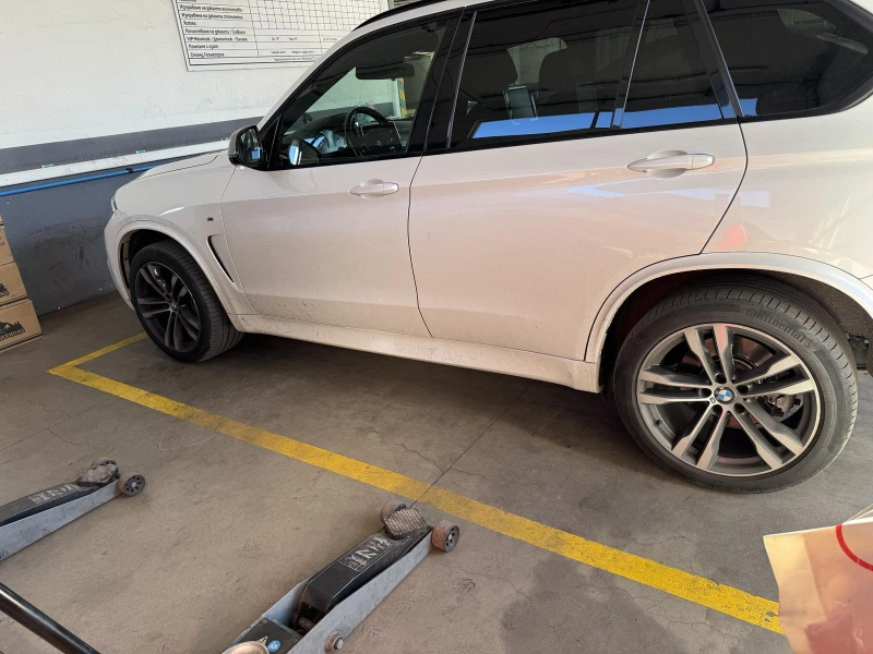 BMW X5 M50d, снимка 10 - Автомобили и джипове - 48507457