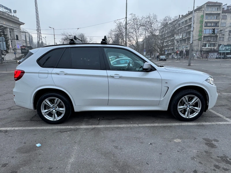 BMW X5 M50d, снимка 4 - Автомобили и джипове - 48631729