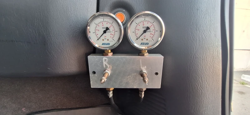 Jeep Grand cherokee, снимка 13 - Автомобили и джипове - 52657801