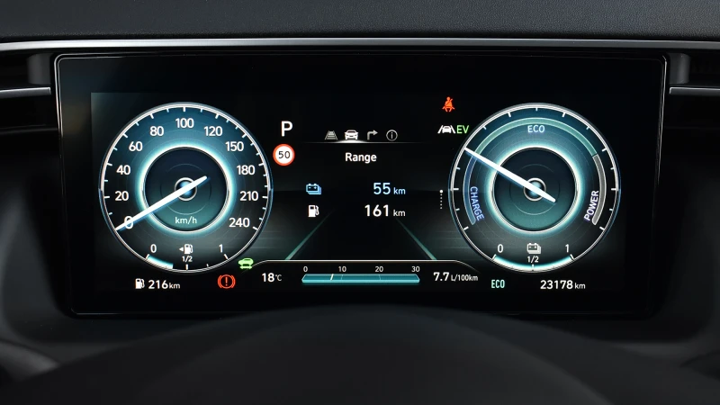 Hyundai Tucson 1.6 T-GDi PREMIUM Plug-in Hybrid 4x4 Automatic, снимка 12 - Автомобили и джипове - 52234445