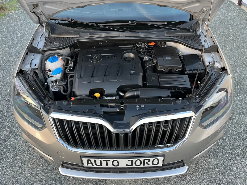 Skoda Yeti 1.6TDI, снимка 17 - Автомобили и джипове - 52391607