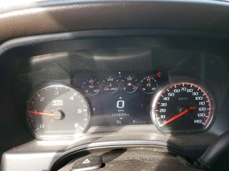 Gmc Sierra 6.2L 8 4x4 w/Rear Wheel Drv, снимка 9 - Автомобили и джипове - 53801177