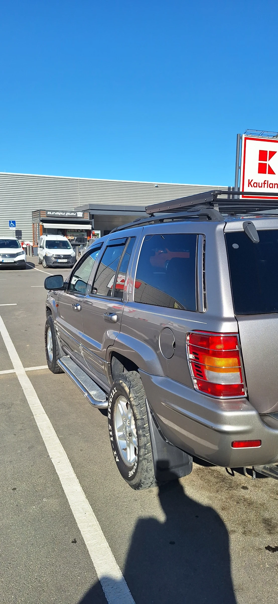 Jeep Grand cherokee  - изображение 3