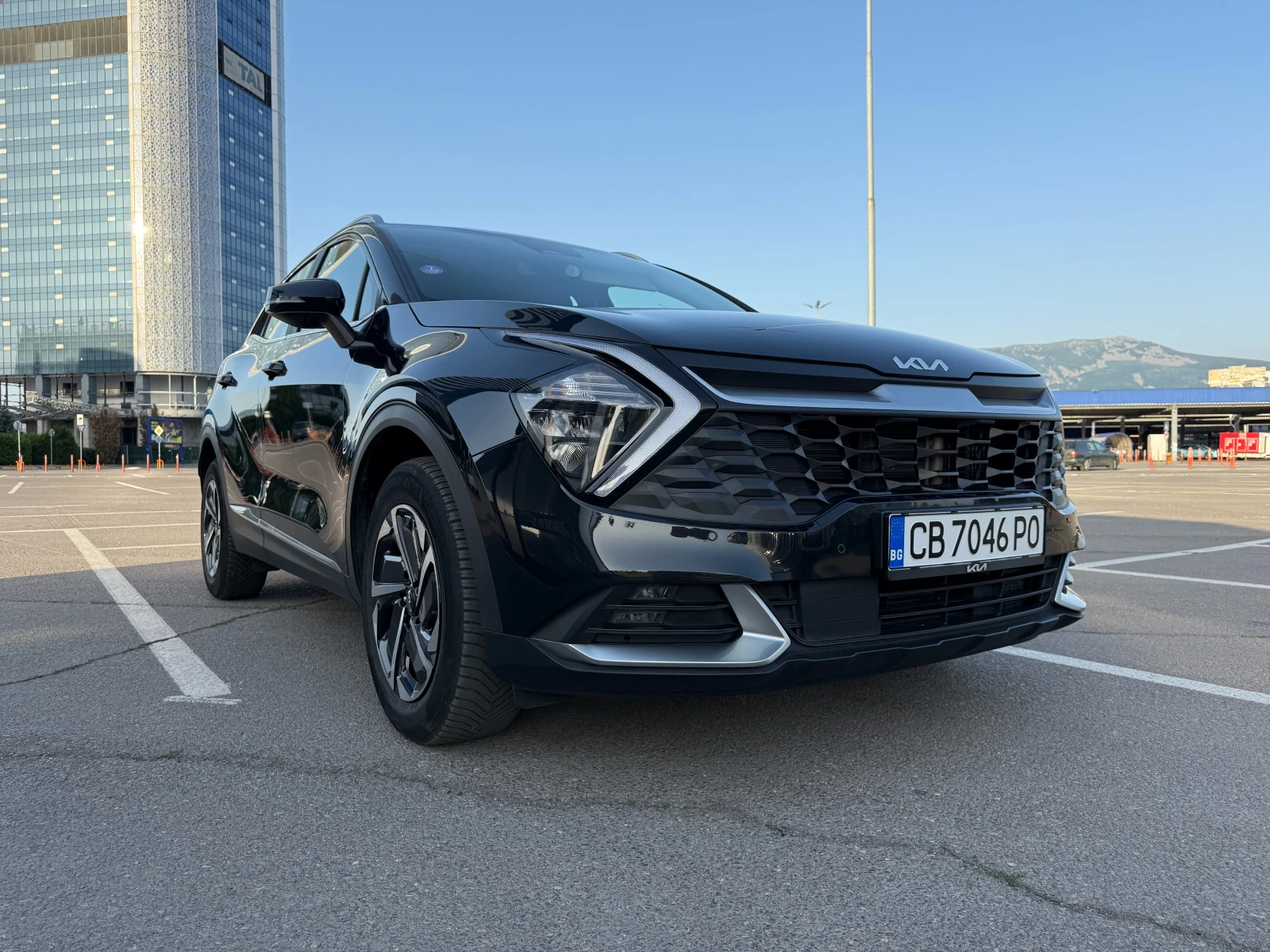Kia Sportage 1.6 T-GDi пълен хибрид - 230 к.с. - изображение 4