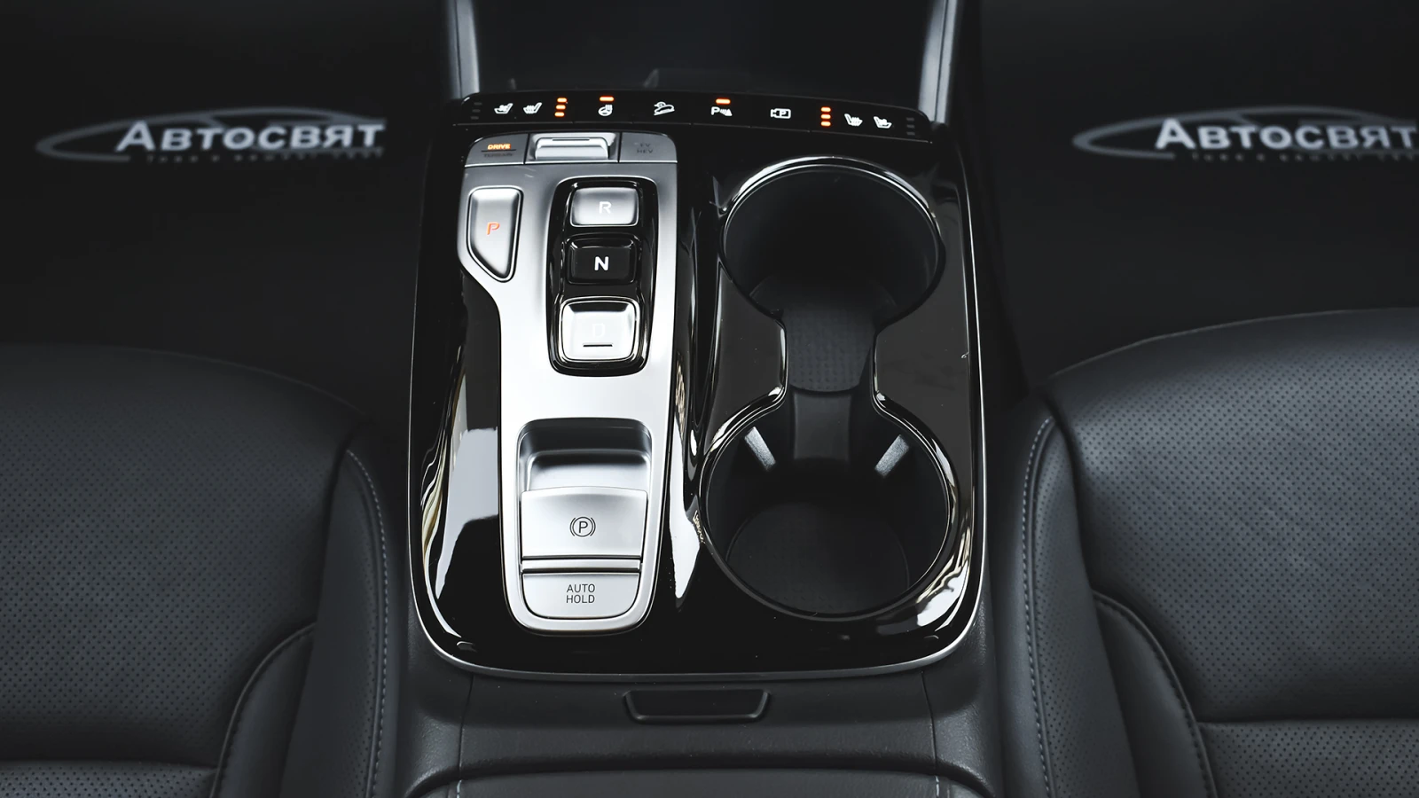 Hyundai Tucson 1.6 T-GDi PREMIUM Plug-in Hybrid 4x4 Automatic | Mobile.bg   11