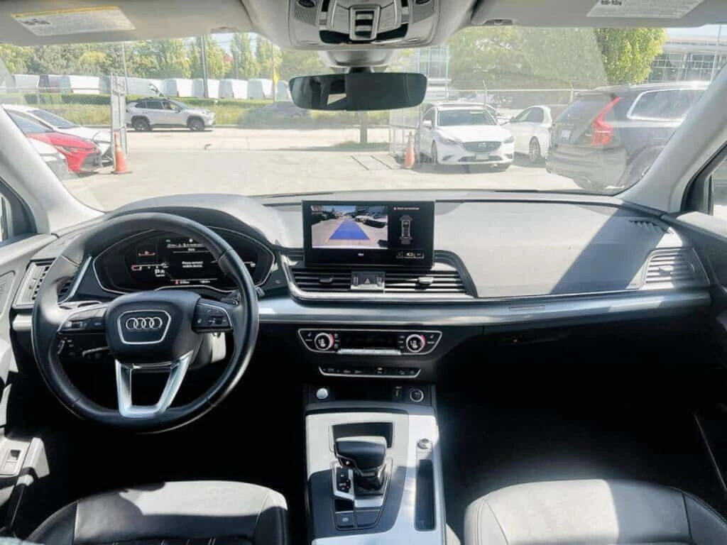 Audi Q5 45 TFSI| PANO| LANE ASSIST| ФИКСИРАНА ЦЕНА, снимка 11 - Автомобили и джипове - 54215362