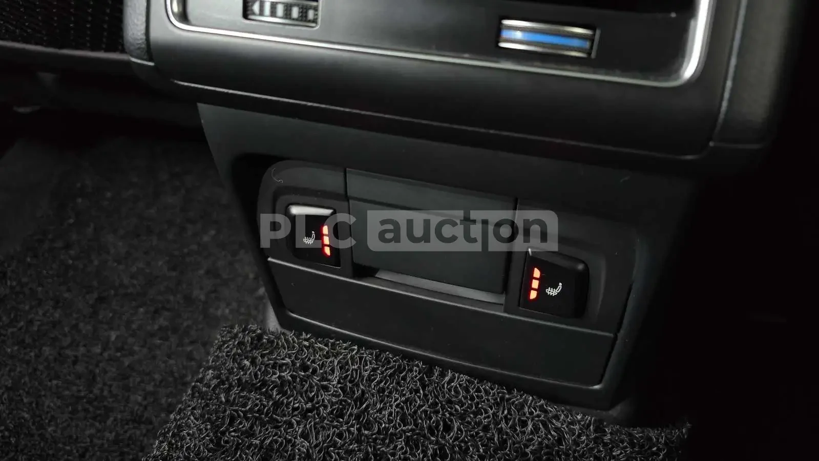 Audi Q5 * Обдухване * Подгрев * Панорама * , снимка 16 - Автомобили и джипове - 54267383