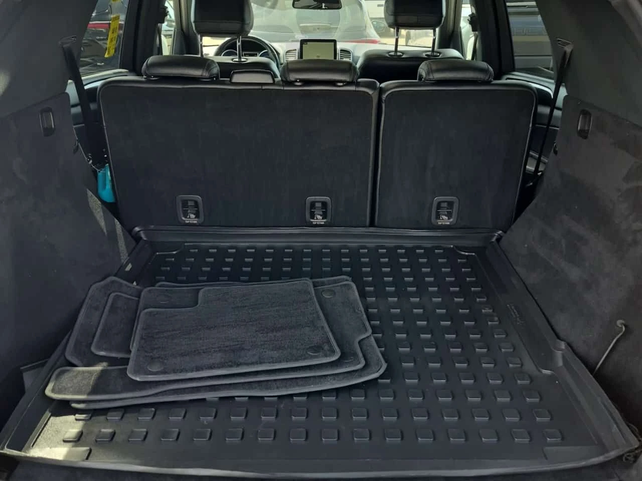 Mercedes-Benz GLE 400  CARFAX, снимка 14 - Автомобили и джипове - 54319814