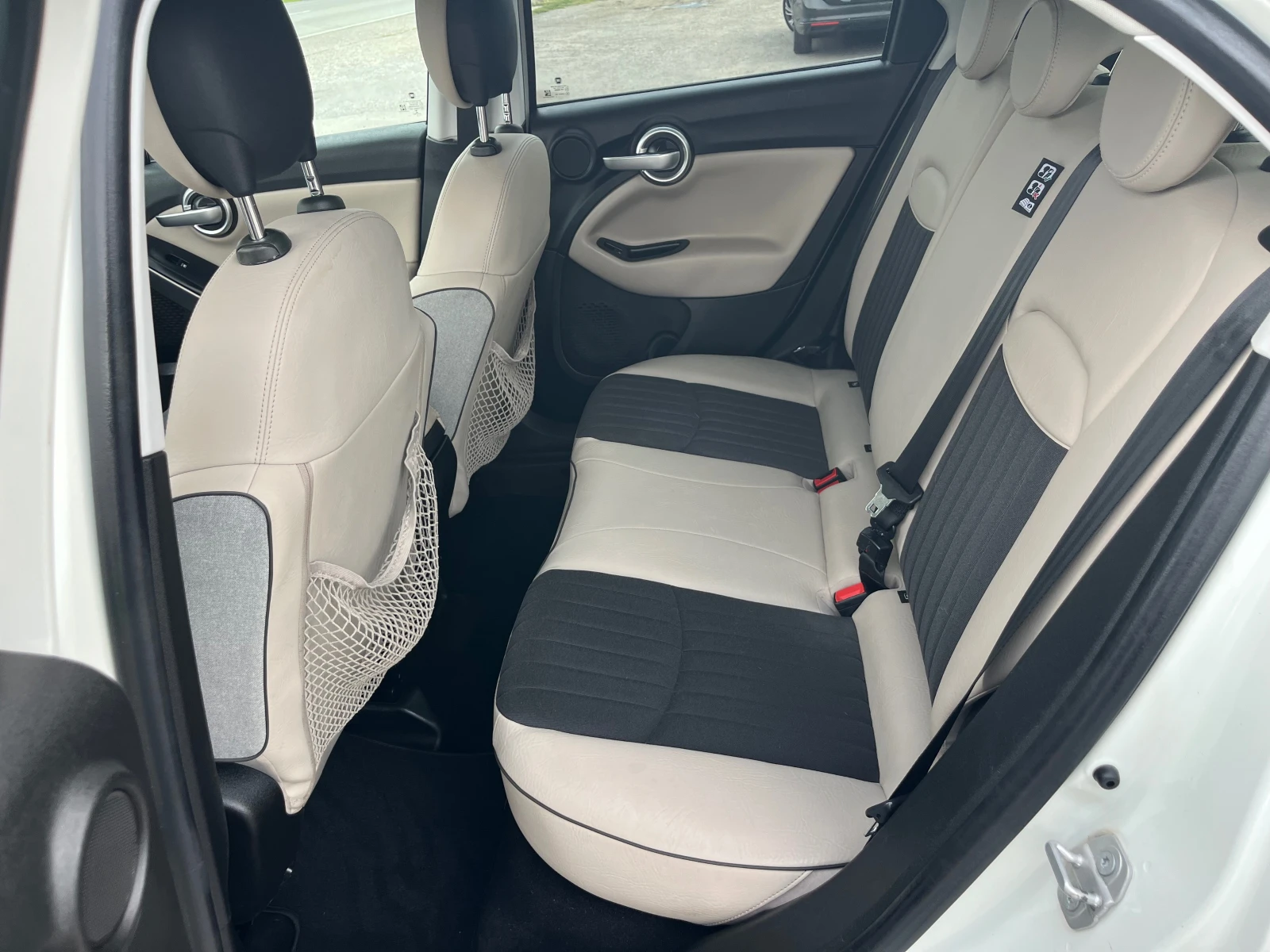 Fiat 500X 1.6 Mjet, снимка 11 - Автомобили и джипове - 54364696