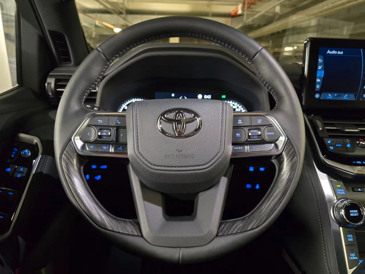 Toyota Land cruiser ���/LC300/303HP/PREMIUM/360/PANO/MEMO/HUD/JBL/297q | Mobile.bg � ����������� 9