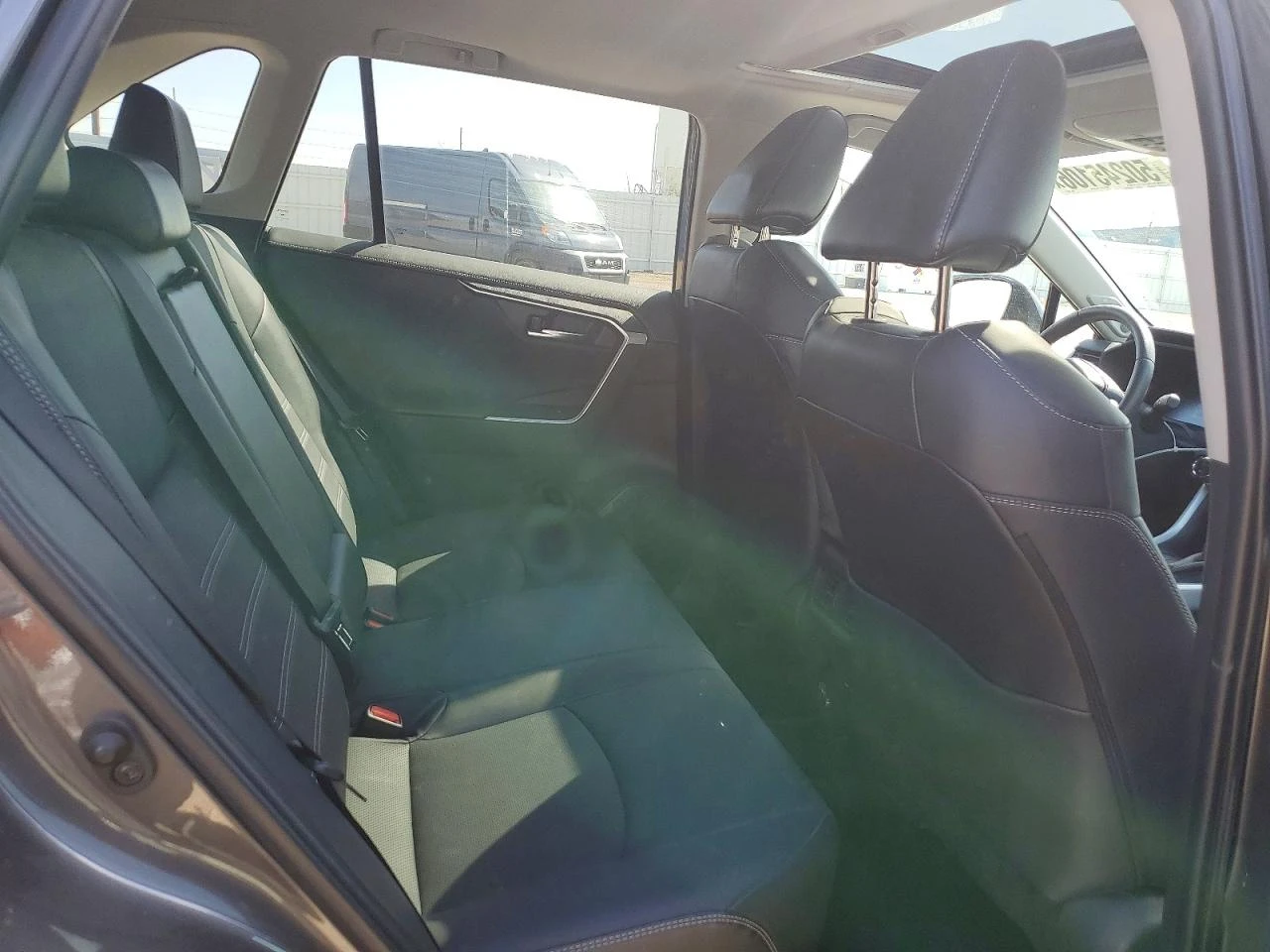 Toyota Rav4 2.5l Limited, снимка 11 - Автомобили и джипове - 54726237