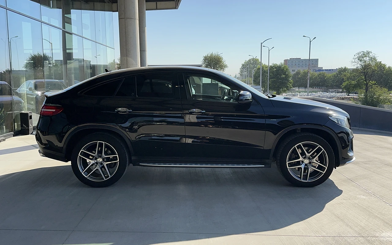 Mercedes-Benz GLE 450 AMG 4MATIC+ , снимка 3 - Автомобили и джипове - 55738286
