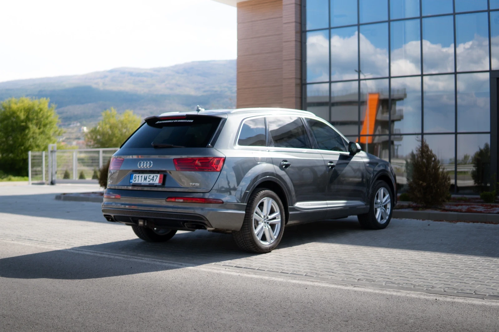 Audi Q7, снимка 4 - Автомобили и джипове - 55784374