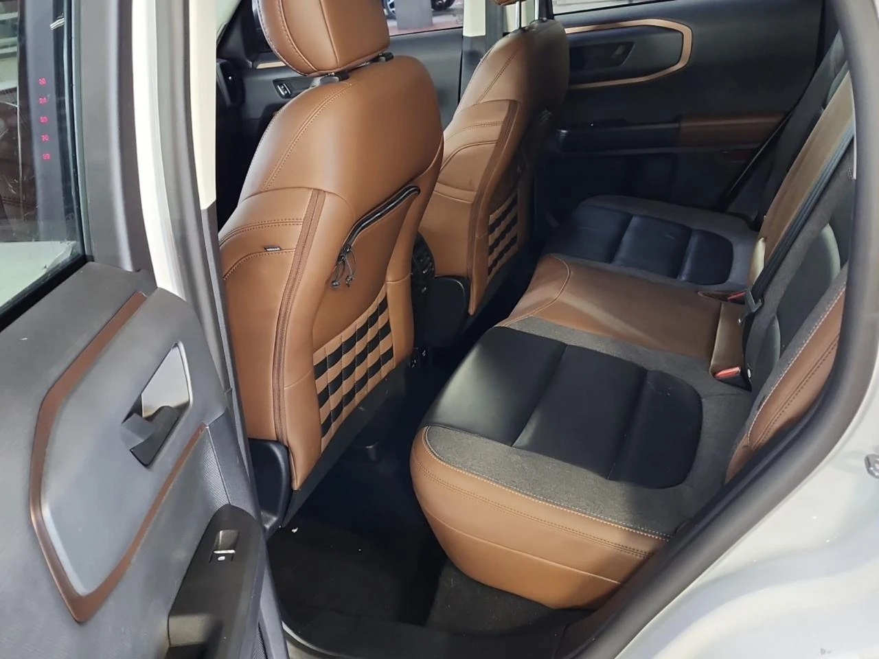 Ford Bronco Sport * Два ключа * CARFAX, снимка 7 - Автомобили и джипове - 55941606