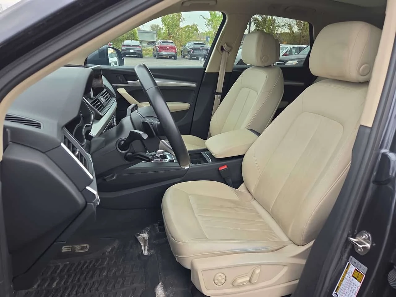 Audi Q5 * Progressiv * CARFAX * ����� �� ����������� | Mobile.bg � ����������� 13