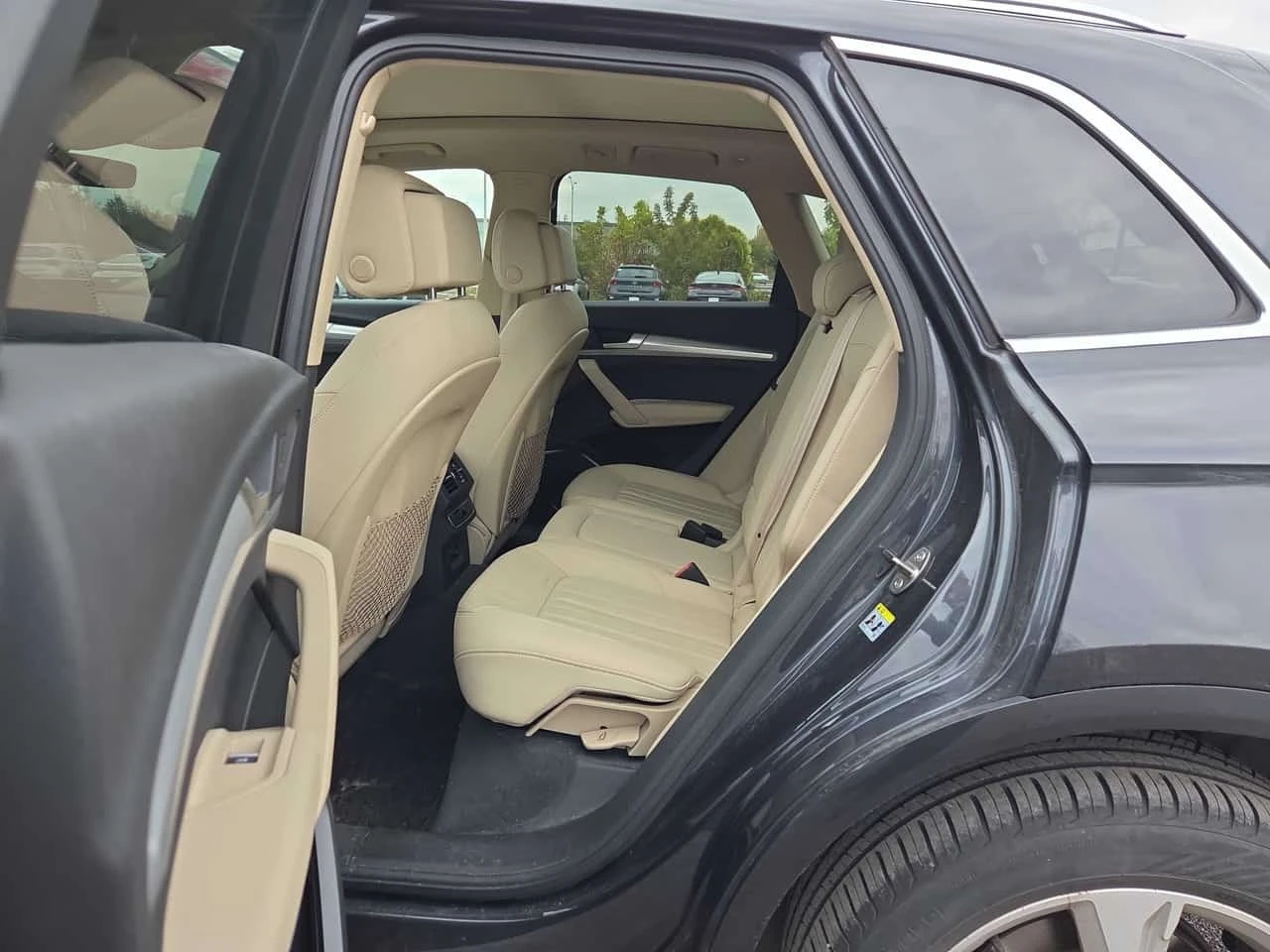Audi Q5 * Progressiv * CARFAX * ����� �� ����������� | Mobile.bg � ����������� 14