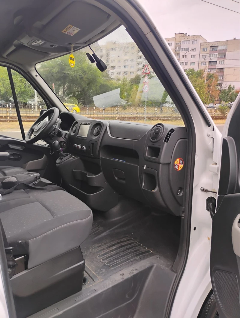 Renault Master, снимка 8 - Бусове и автобуси - 47505084