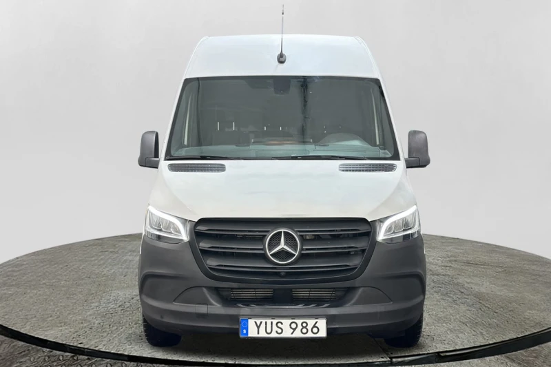 Mercedes-Benz Sprinter 211, снимка 2 - Бусове и автобуси - 48408323