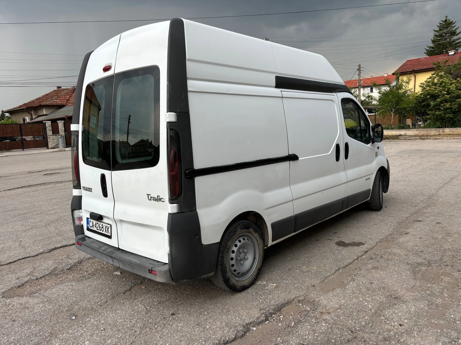 Renault Trafic 2.5DCI - изображение 2