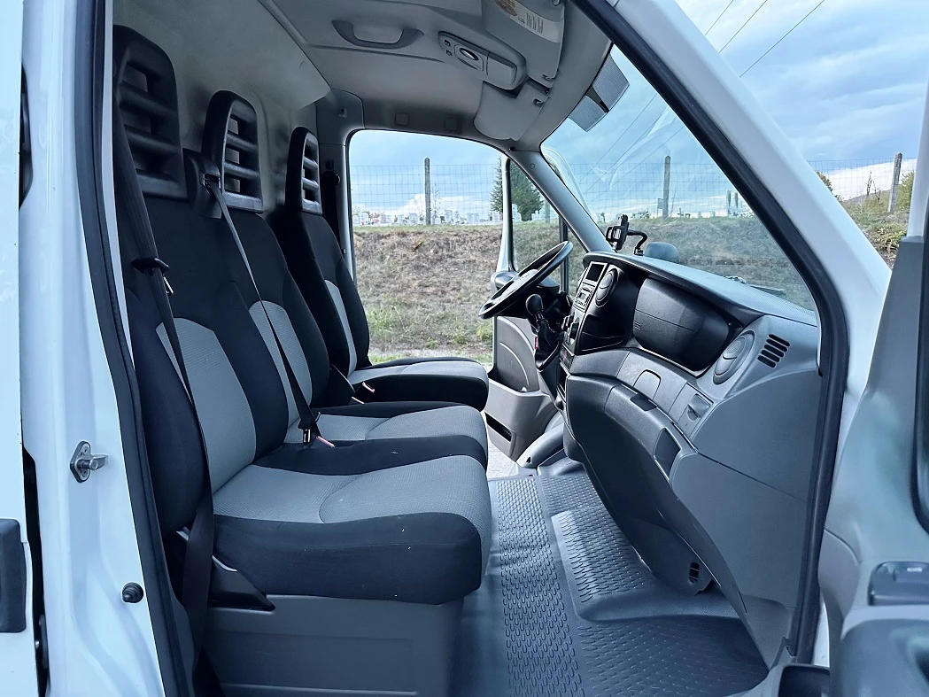 Iveco 35c15 3.0L* MAXI* 191Xkm* КЛИМА* БАГАЖНИК* TEГЛИЧ - изображение 8