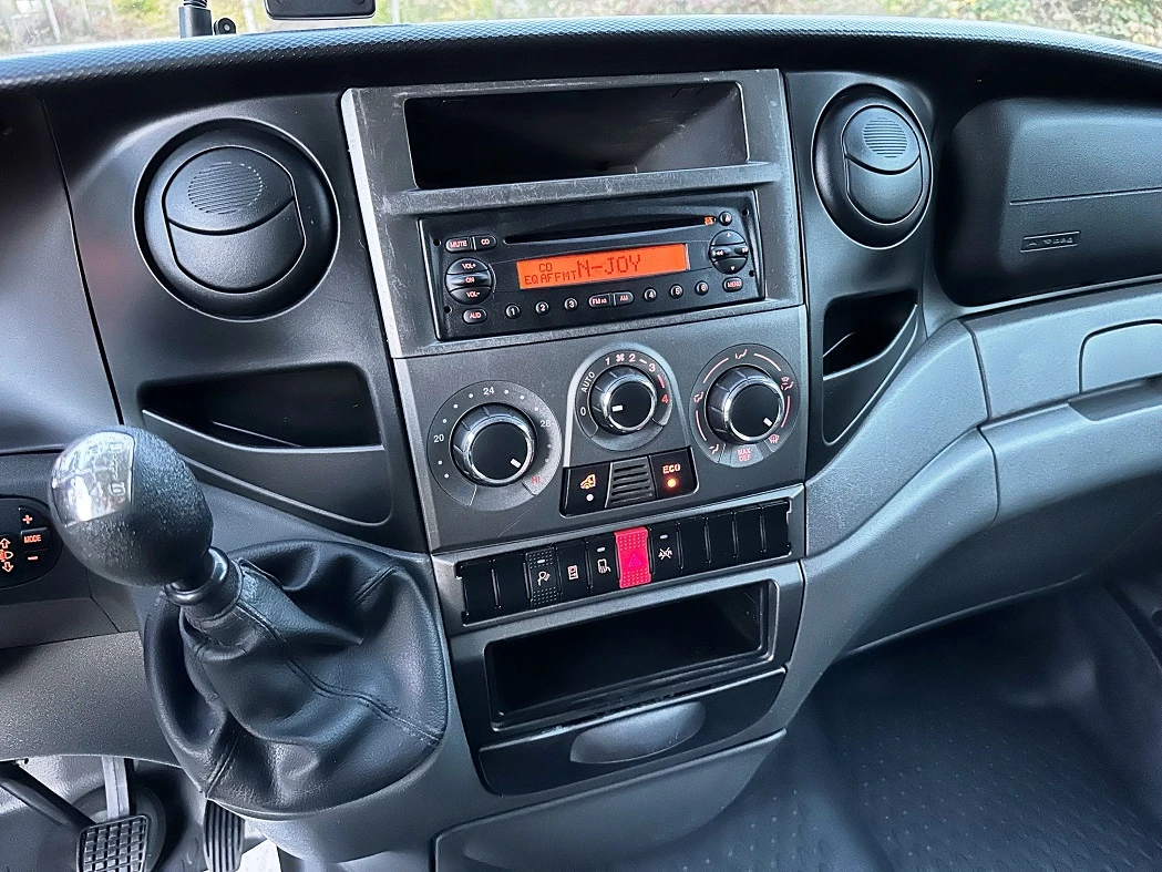 Iveco 35c15 3.0L* MAXI* 191Xkm* КЛИМА* БАГАЖНИК* TEГЛИЧ - изображение 10