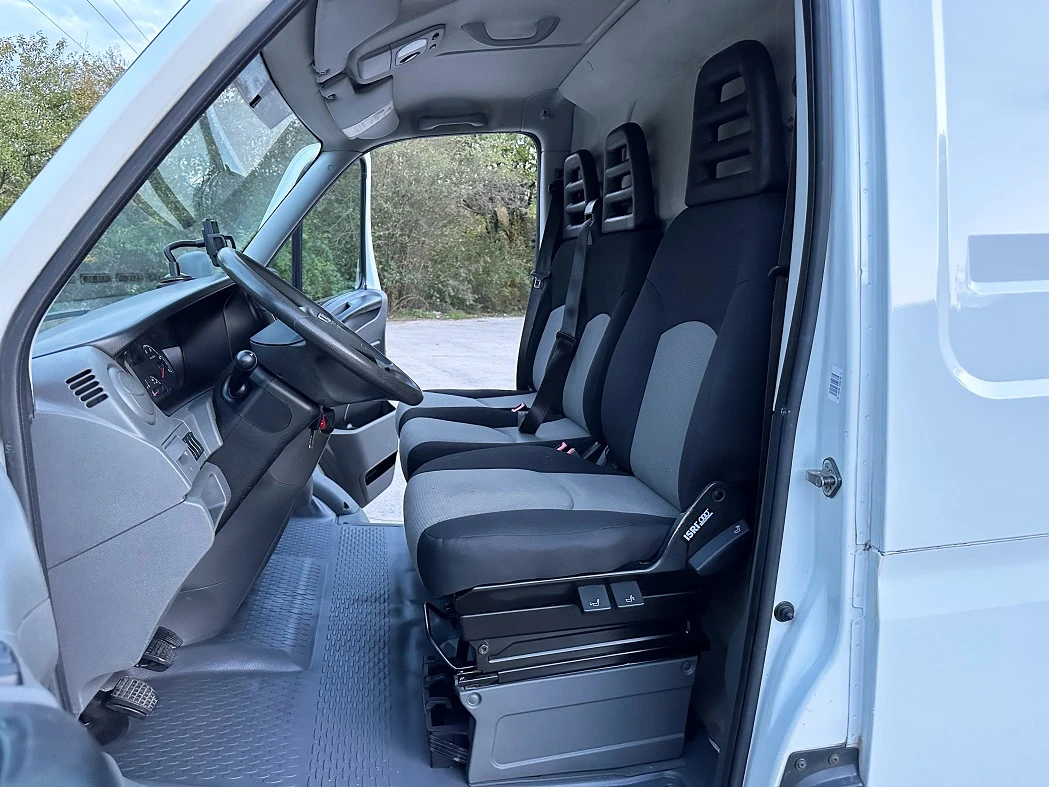Iveco 35c15 3.0L* MAXI* 191Xkm* КЛИМА* БАГАЖНИК* TEГЛИЧ - изображение 7