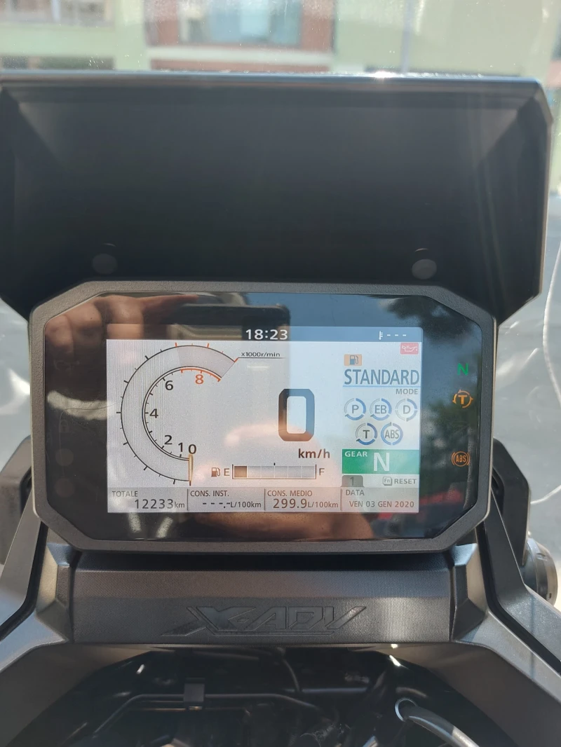 Honda X-ADV X-Adv750, снимка 13 - Мотоциклети и мототехника - 50663043