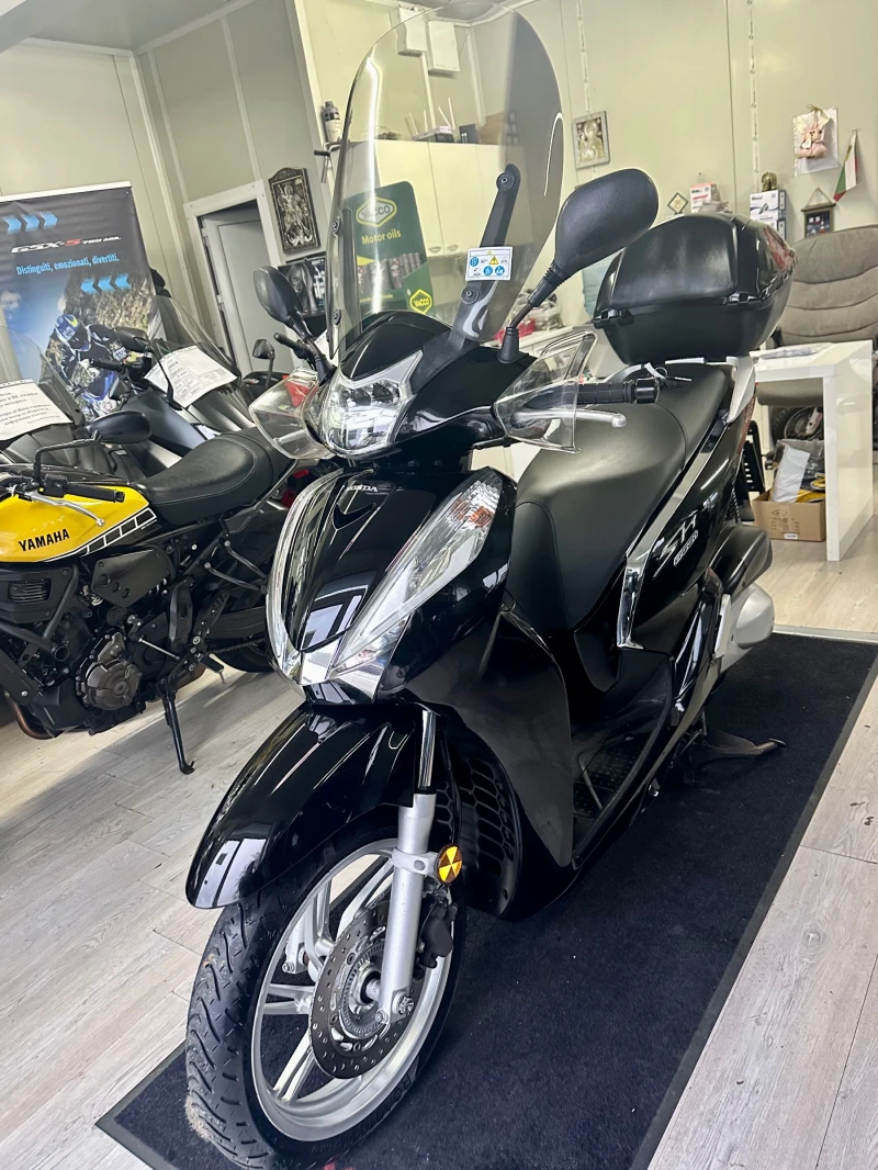 Honda Sh 300i ABS/LED 07.2015г., снимка 8 - Мотоциклети и мототехника - 52565738