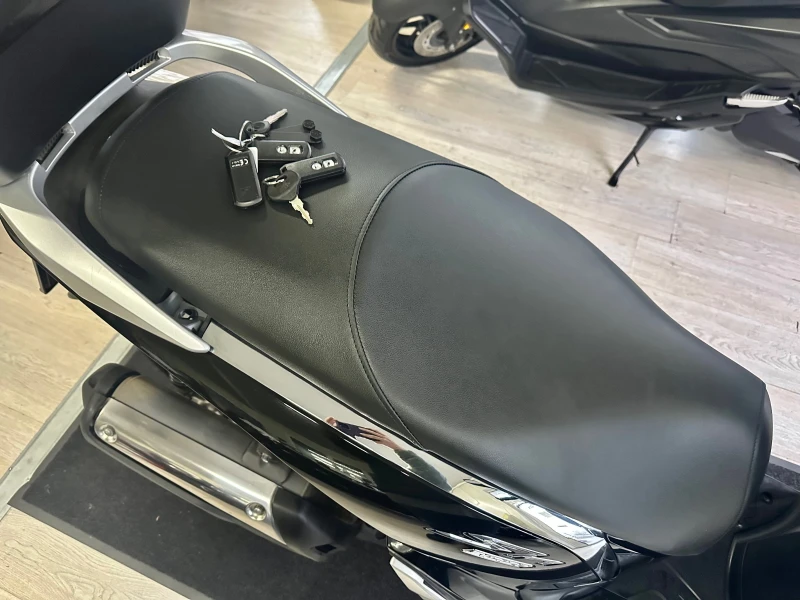 Honda Sh 300i ABS/LED 07.2015г., снимка 3 - Мотоциклети и мототехника - 52565738