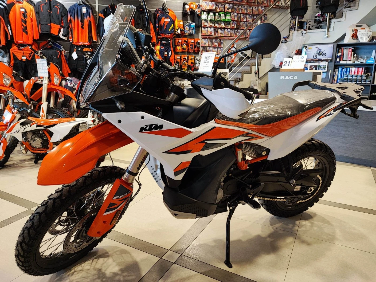 Ktm Adventure 890  /R 2023 - изображение 5