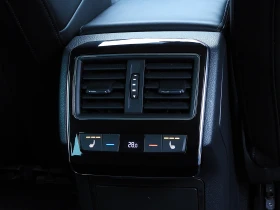 Skoda Superb 2.0ШВЕЙЦАРИЯ-ДИСТРОНИК/КОЖА/НАВИ/LANE ASSIST/BLISS, снимка 16