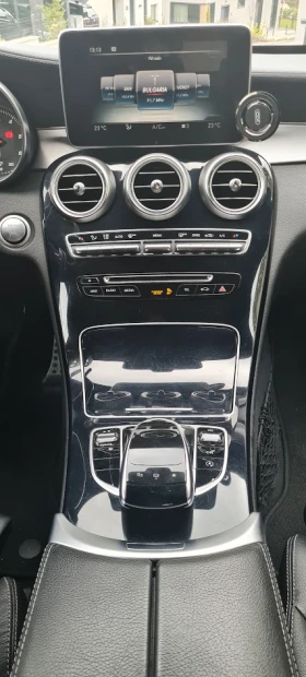 Mercedes-Benz C 220 Всички екстри за моидела - 18500 € / 36182.85 лв. - 98125071 7