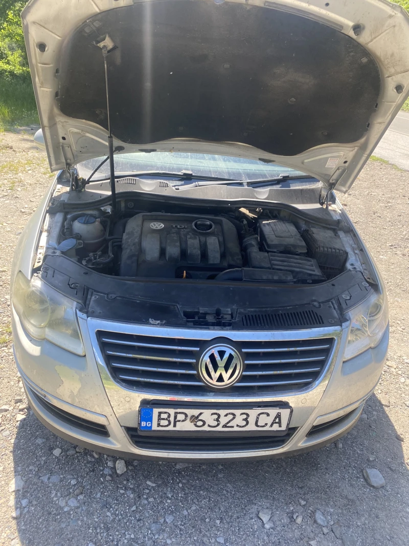 VW Passat, снимка 9 - Автомобили и джипове - 47248453