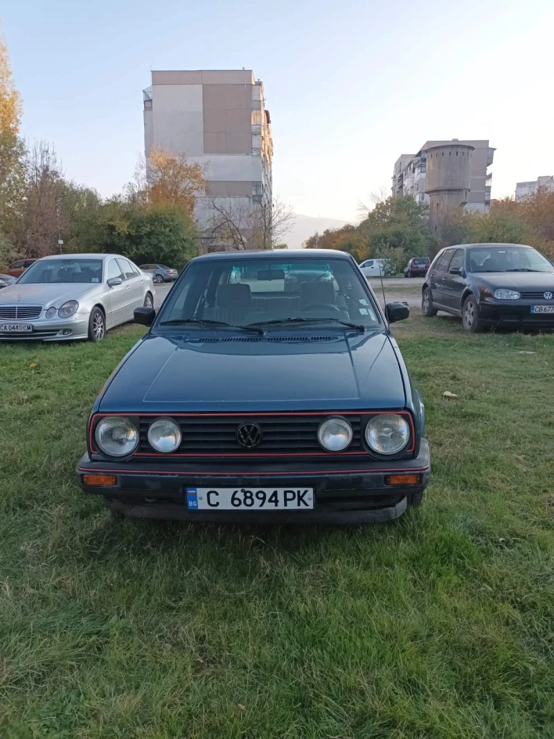 VW Golf, снимка 1 - Автомобили и джипове - 48088746