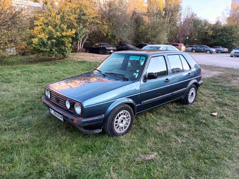 VW Golf, снимка 3 - Автомобили и джипове - 48088746